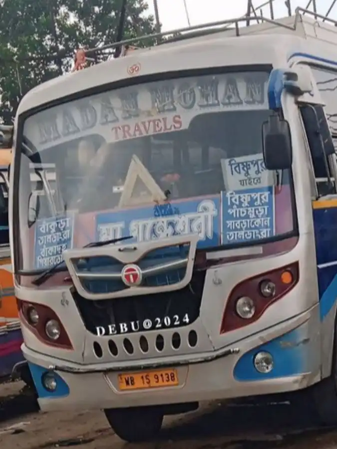 MADAN MOHAN bus WB159138