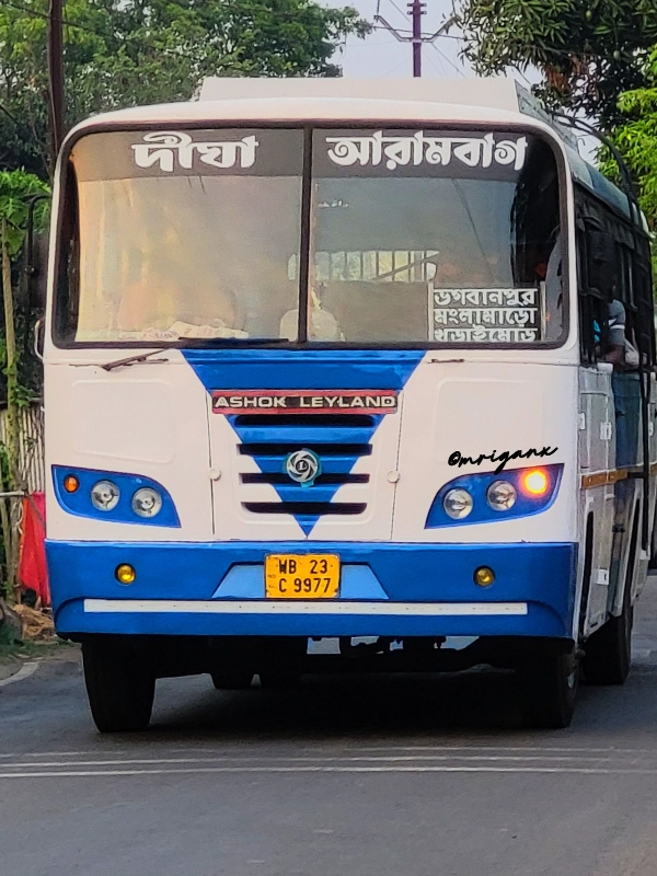 PRITI bus WB23C9977