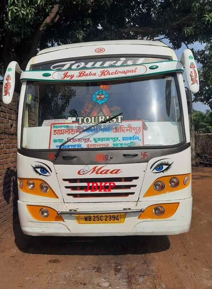 JOY BABA KHETRAPAL bus WB25C2394