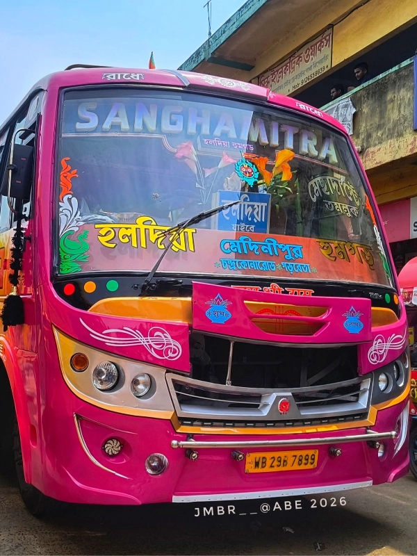 SANGHAMITRA bus WB29B7899