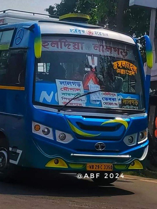 NILACHAL bus WB29C3350