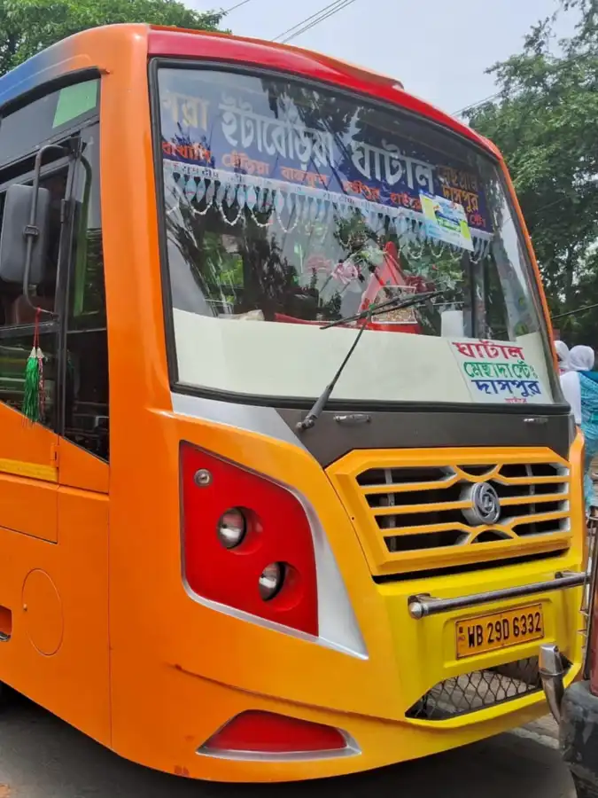 TILOTTAMA bus WB29D6332