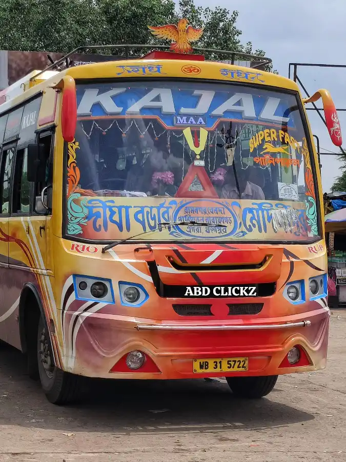 MAA KAJAL bus WB315722