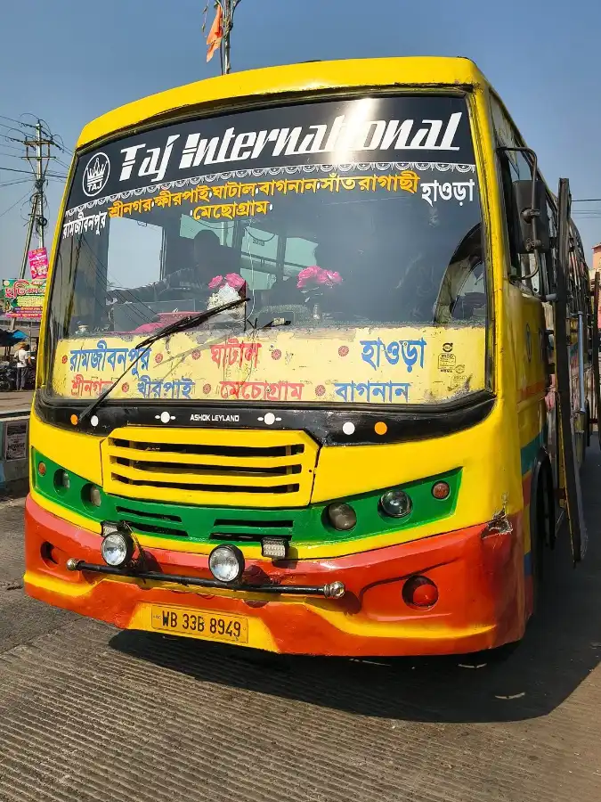 TAJ INTERNATIONAL bus WB33B8949
