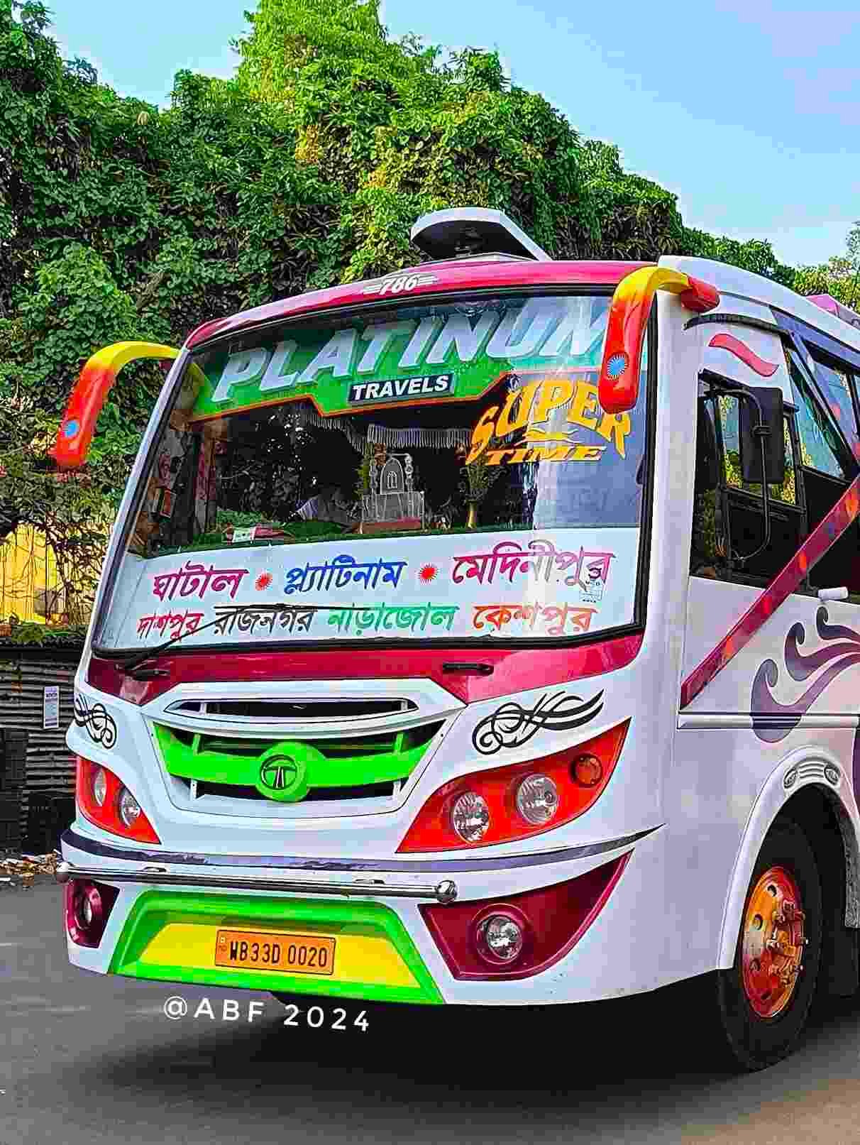 PLATINUM bus WB33D0020