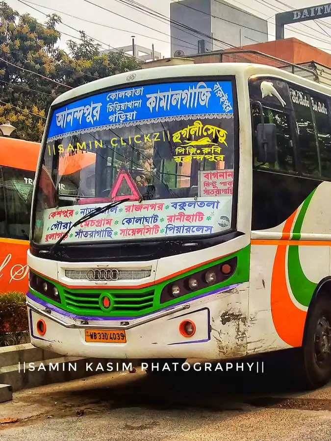 KABERI bus WB33D4039