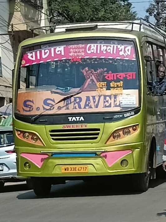 S.S. TRAVELS bus WB33E4717
