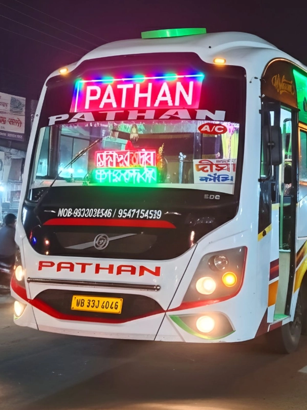 PATHAN bus WB33J4046