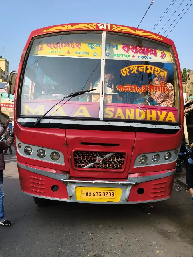 MAA SANDHYA bus WB41G0209