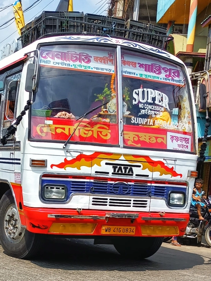 MAA MANASA bus WB41G0834