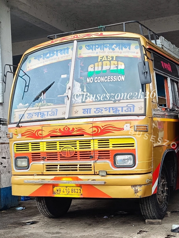 MAA JAGADDHATRI bus WB41G8623