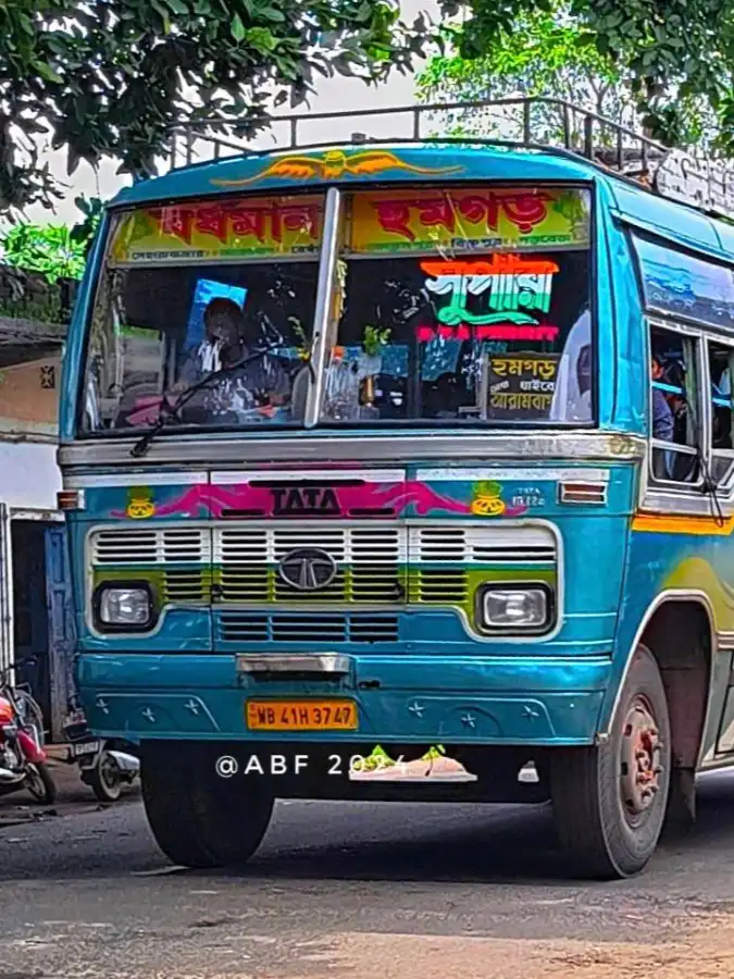 MAA SHARADA bus WB41H3747
