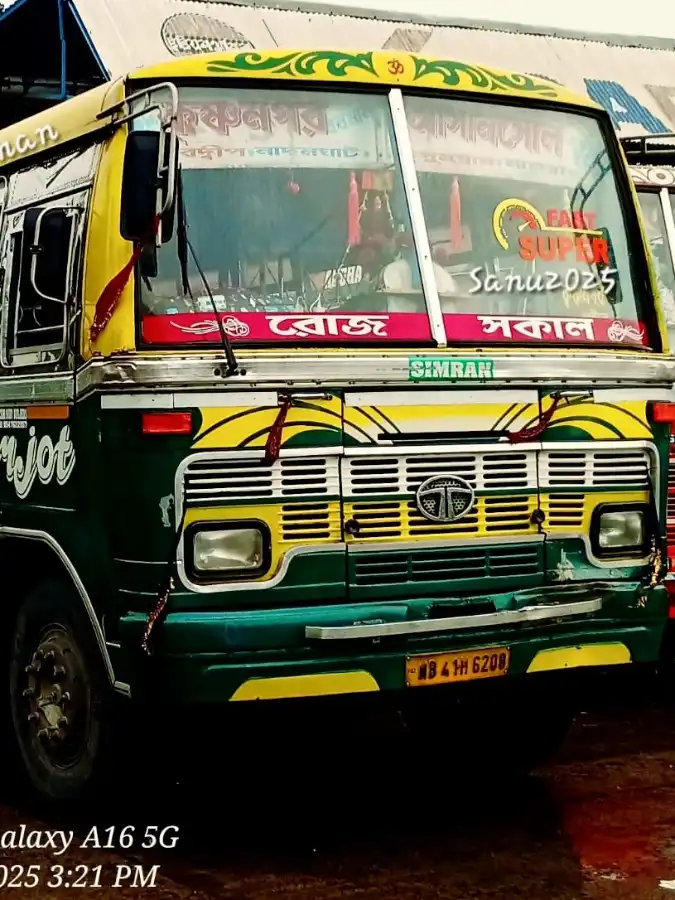 GURJOT bus WB41H6208