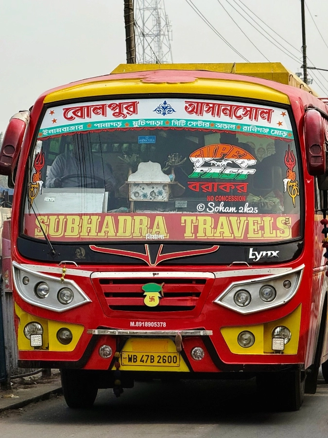 SUBHADRA bus WB47B2600