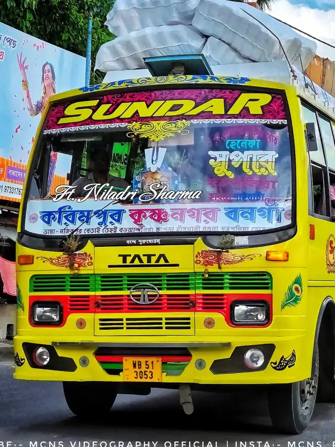 SUNDAR bus WB513053