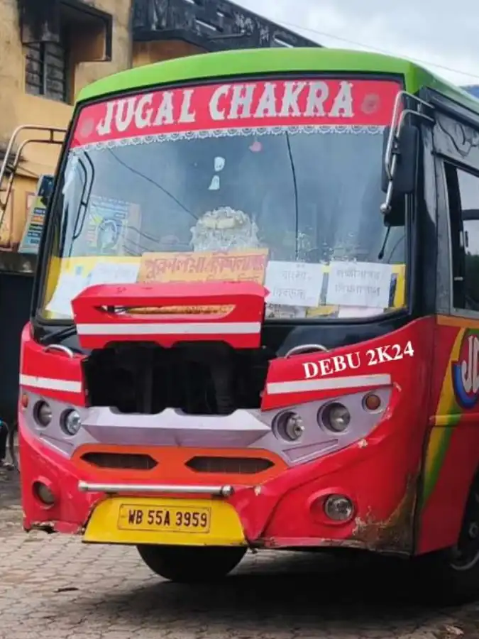 JUGAL CHAKRA bus WB55A3959