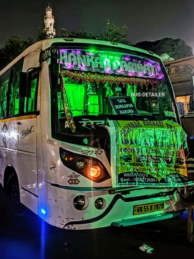 SHANKAR PARWATI bus WB55B7070