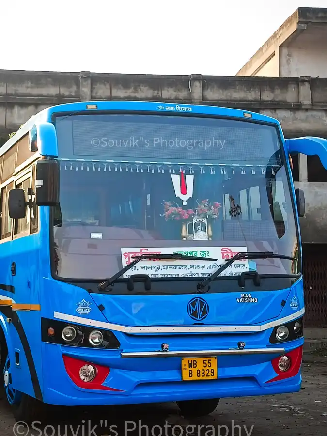 MAA SARADA bus WB55B8329