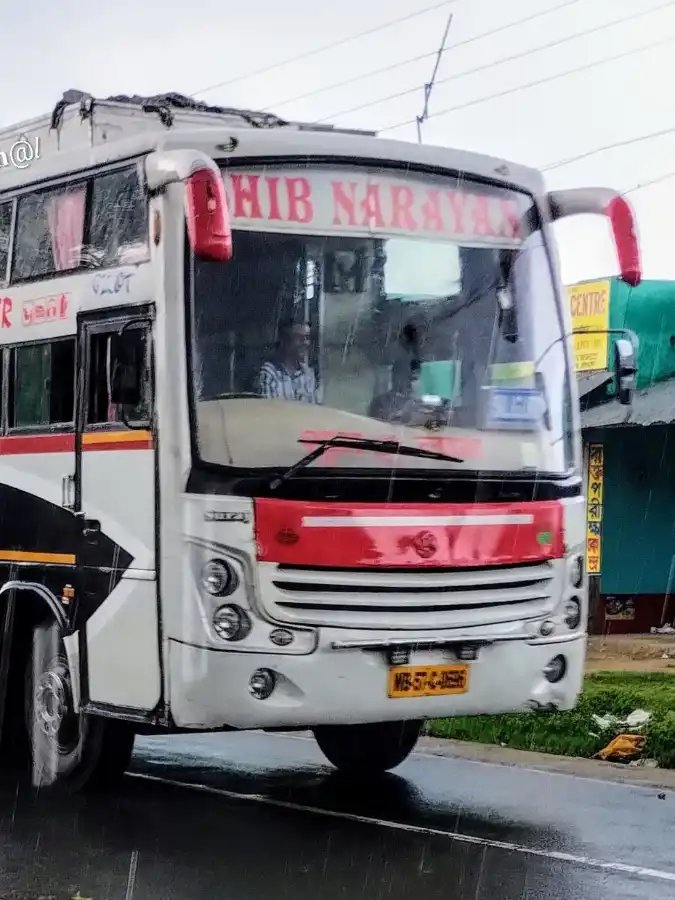SUBHODEEP bus WB57C0696