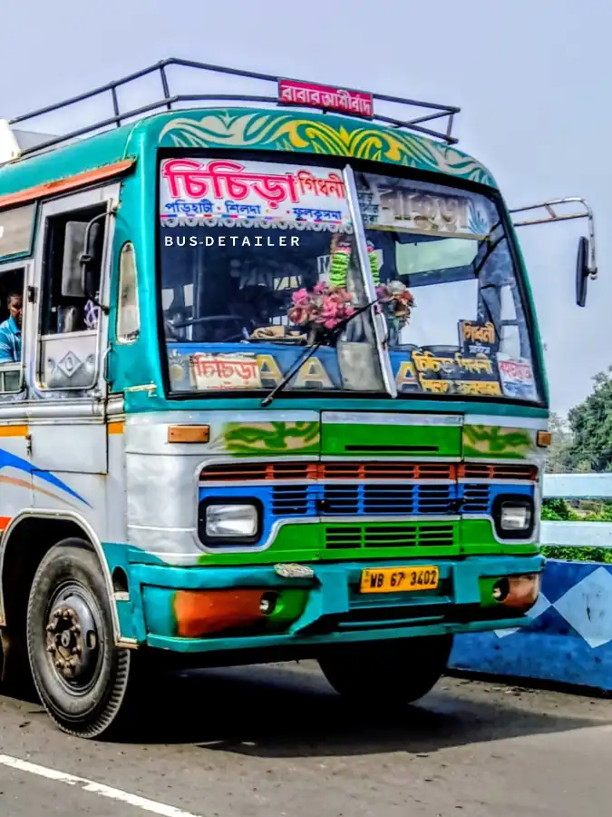 MAA GANGA bus WB673402