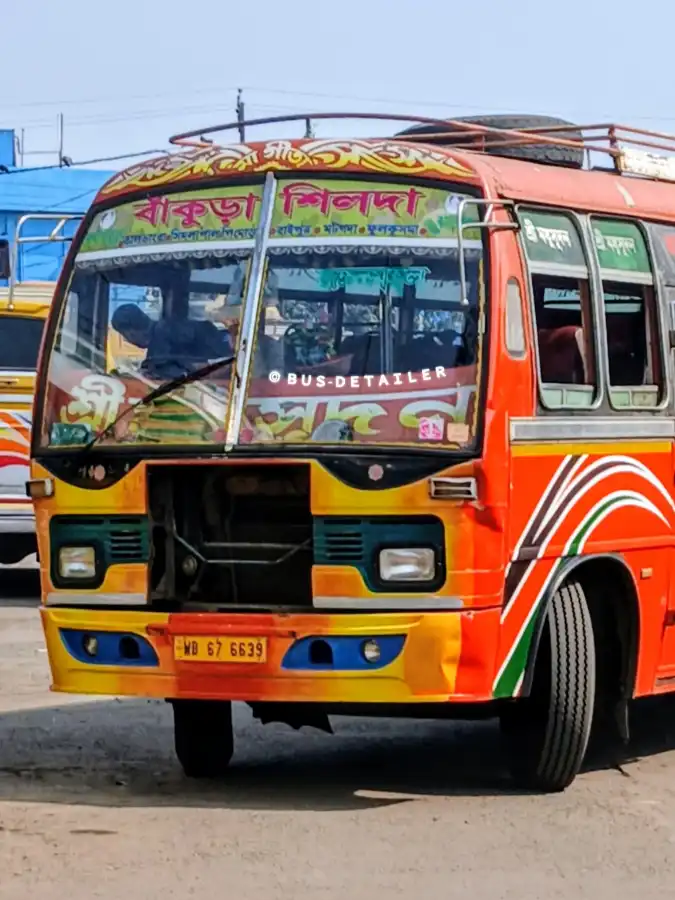 SHREE MADHUSUDHAN bus WB676639