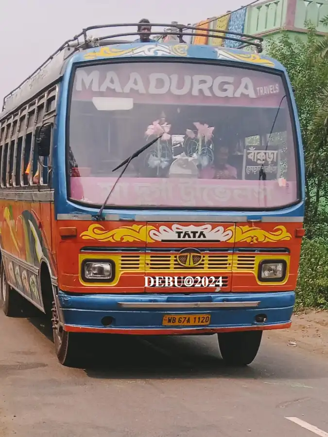 MAA DURGA bus WB67A1120