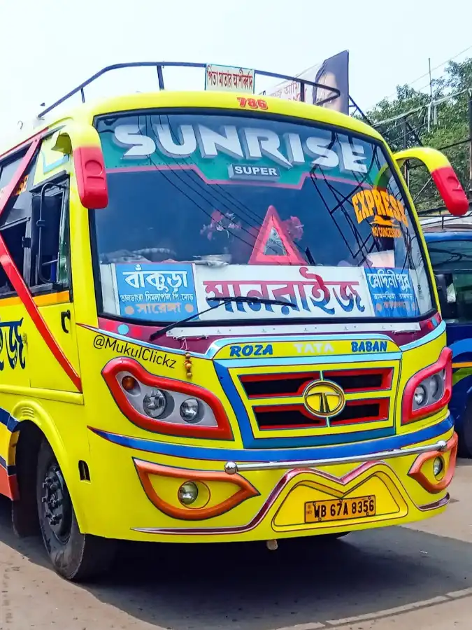 SUNRISE bus WB67A8356