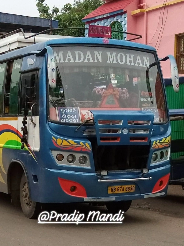 MADAN MOHAN bus WB67A8830