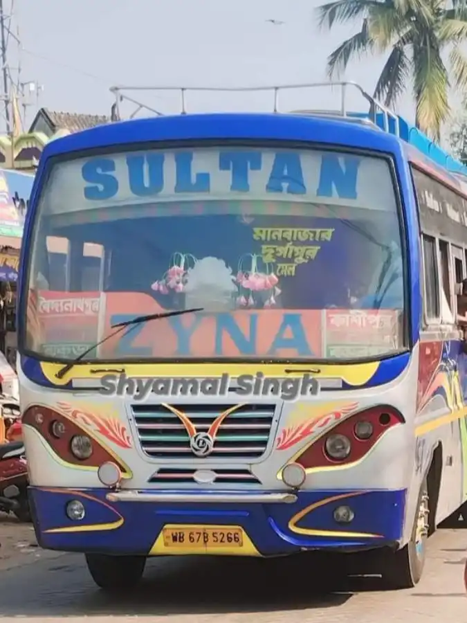 SULTAN bus WB67B5266