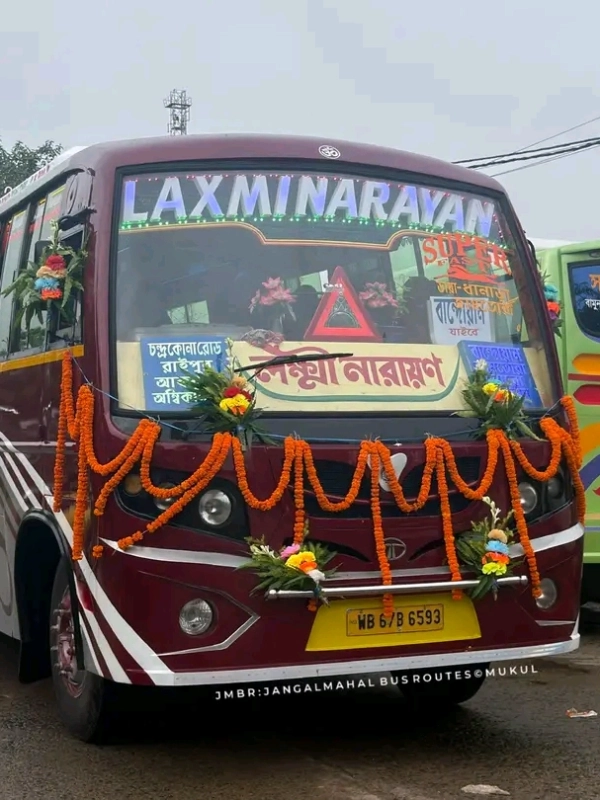 LAXMI NARAYAN bus WB67B6593