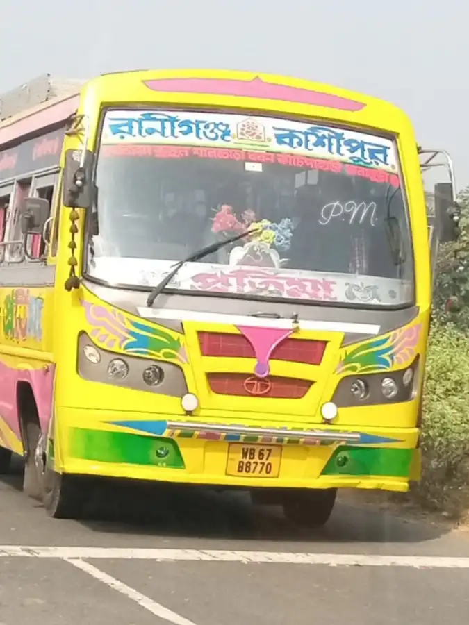 PRATIMA bus WB67B8770