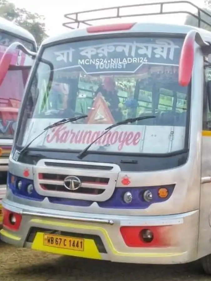 KARUNAMOYEE bus WB67C1441