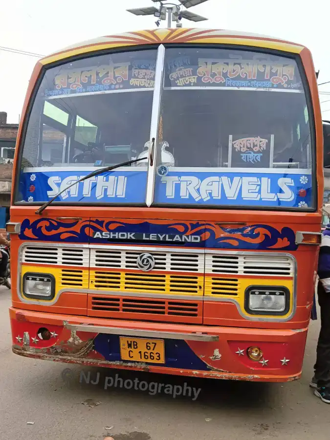 SATHI bus WB67C1663
