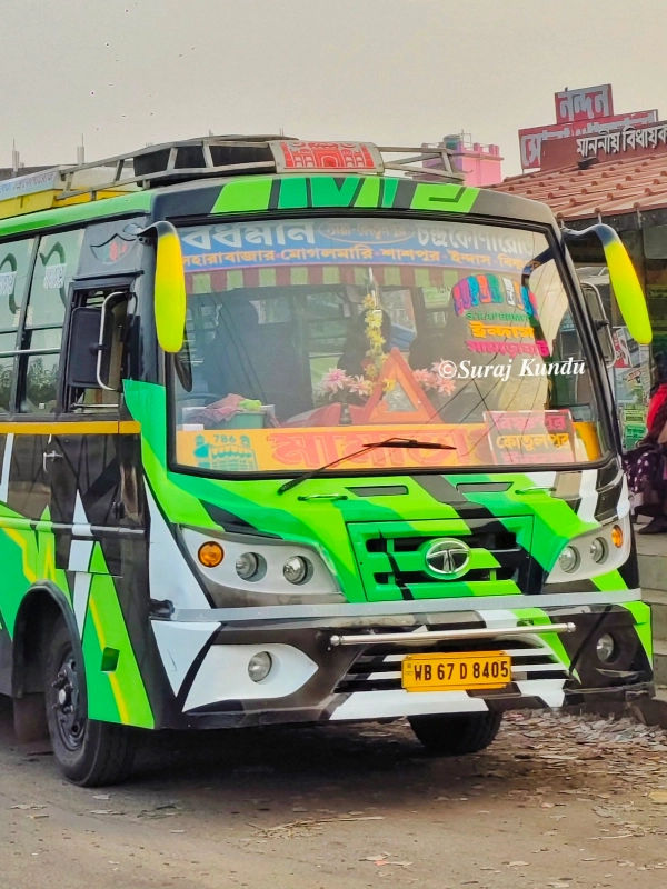 MAMA BHAGNA bus WB67D8405
