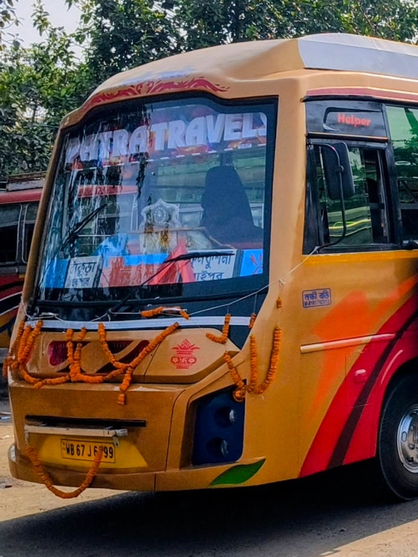 MUKHERJEE bus WB67J6999